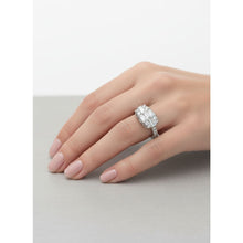 Load image into Gallery viewer, Diamond Baguette Ring - Rings

