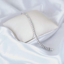 Load image into Gallery viewer, Diamond Tennis Bracelet - Empire Fine Jewellers
